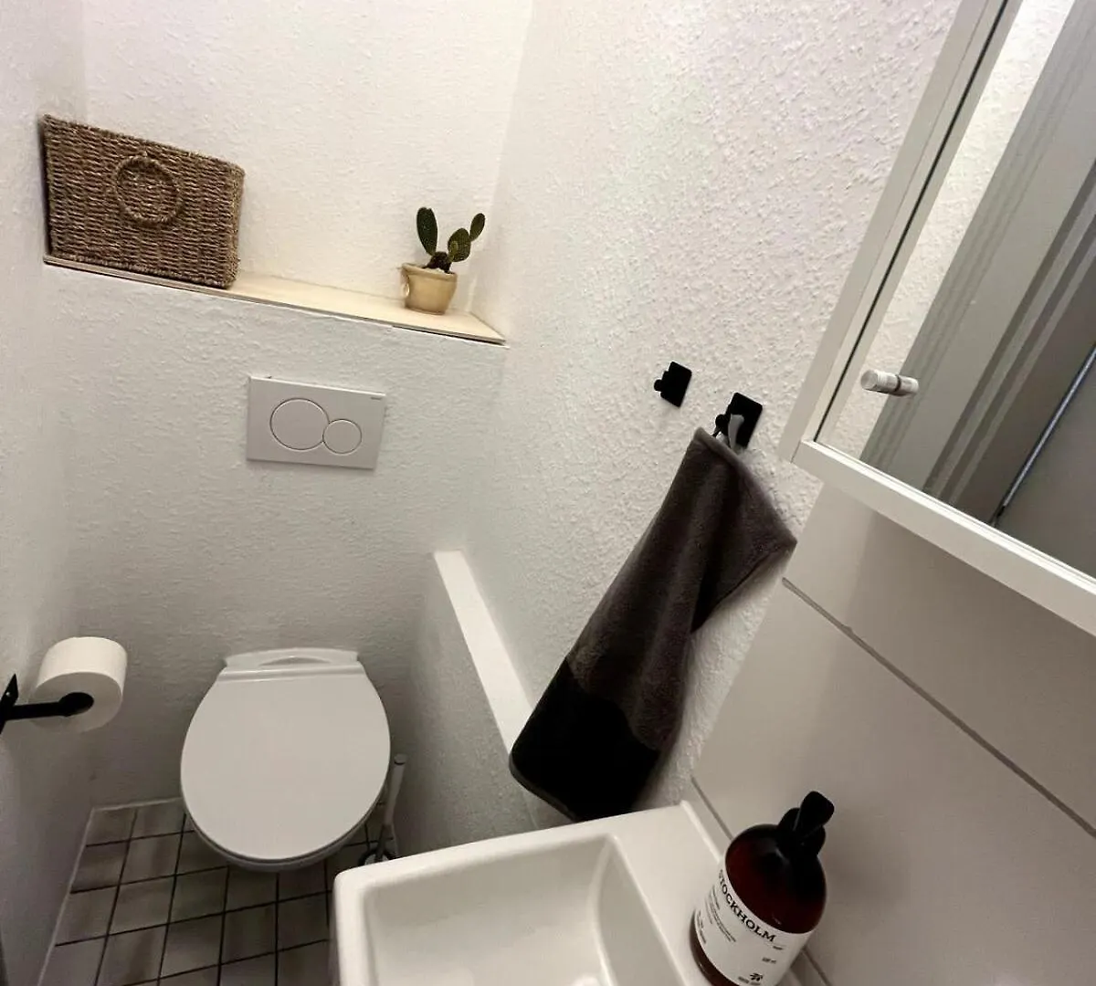 City Apartment Messe Zentral PS4 Workspace Frankfurt nad Mohanem