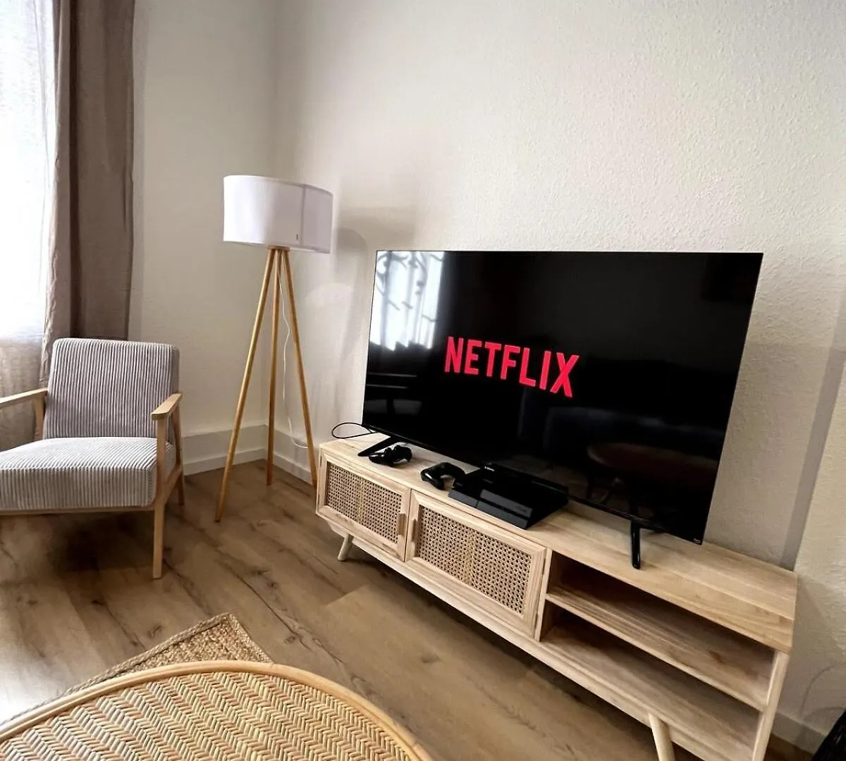 City Apartment Messe Zentral PS4 Workspace Frankfurt nad Mohanem Německo